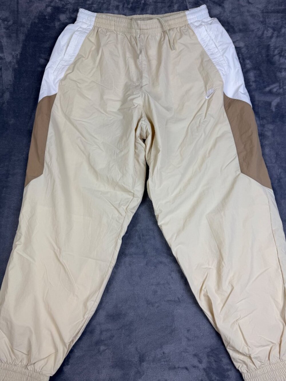 Size M - Brand New Men's Nike Club Woven Track Oversized Pants Beige Khaki